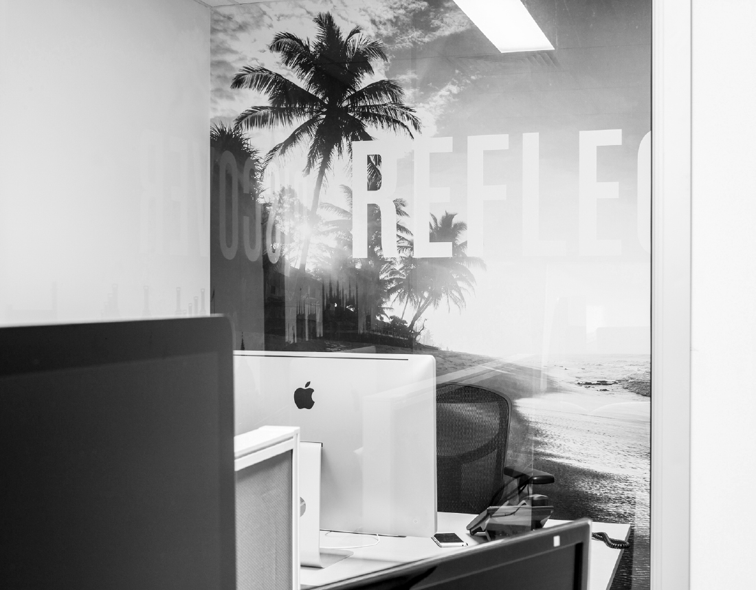 MiniCarousel_REFLECT